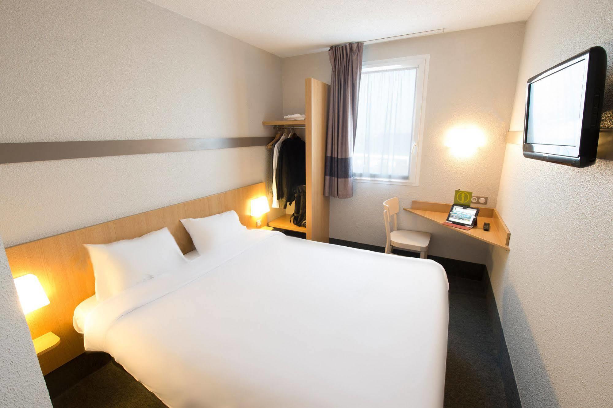 B&B Hotel 샤틀레로 외부 사진
