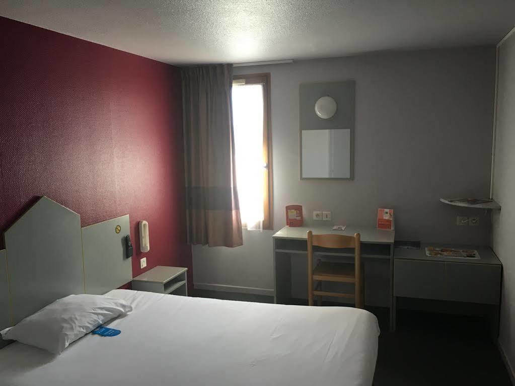 B&B Hotel 샤틀레로 외부 사진